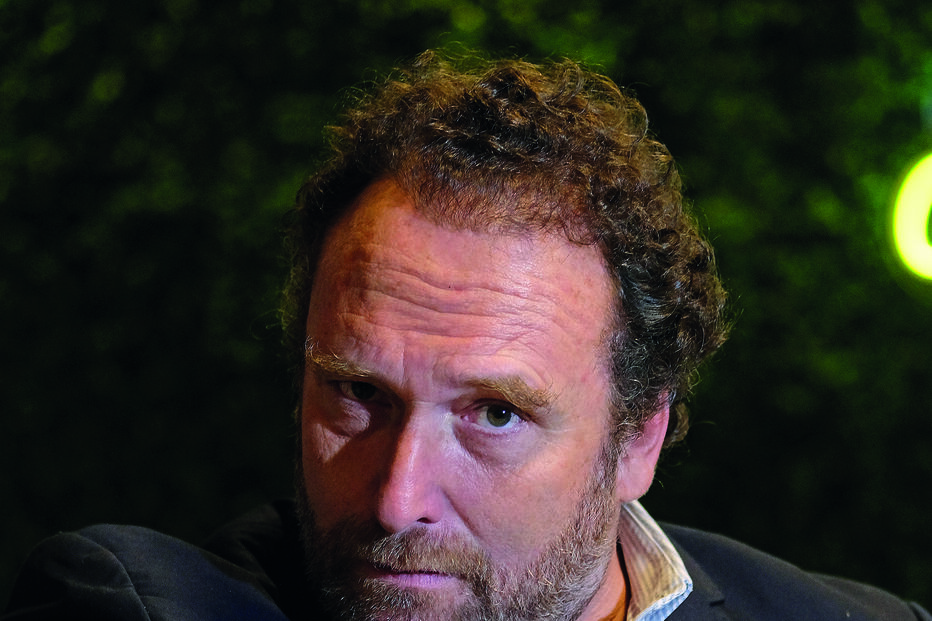 Pode ouvir a rubrica do humorista, ‘Fala Barato’, na Correio da Manhã Rádio