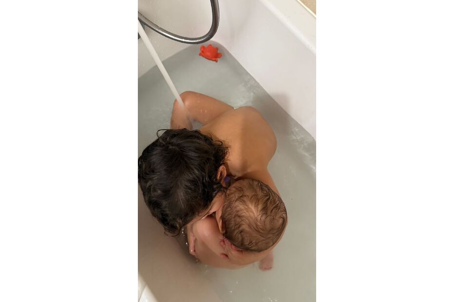 Martim e Alice são filhos de Angie Costa