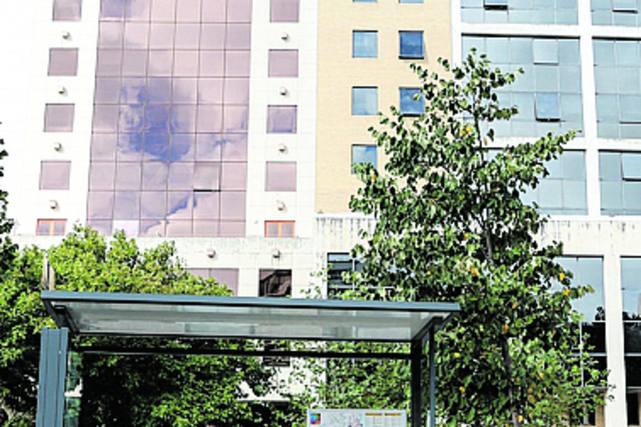 Governo vai disponibilizar um milhão de euros para renovar paragens 