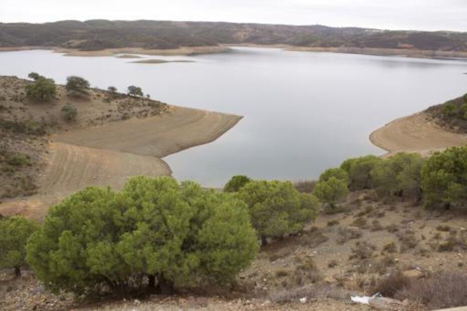 Barragem de Odeleite, no Algarve 