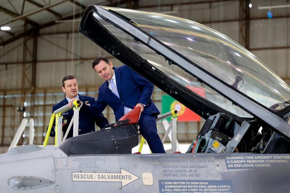 Luís Montenegro na cerimónia dos 20 anos de privatização da OGMA - Indústria Aeronáutica de Portugal., no Parque Aeronáutico de Alverca