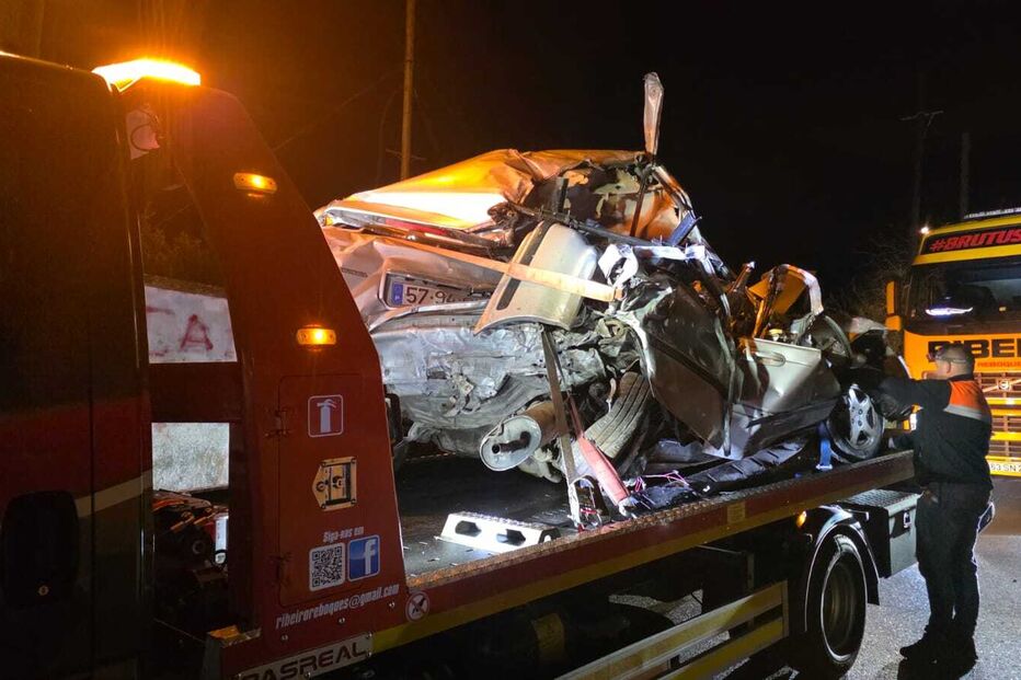 Circulação na Linha da Beira Baixa normalizada após abalroamento de carro em Vila Velha de Ródão