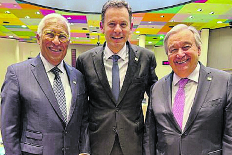 Montenegro partilhou foto com Costa e Guterres