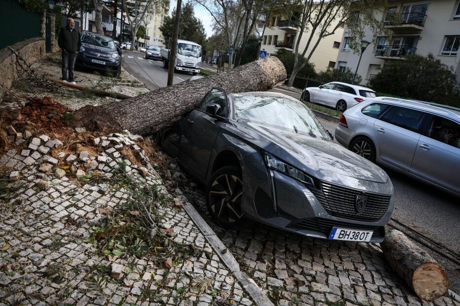 RODRIGO ANTUNES Lusa Cascasis.jpg