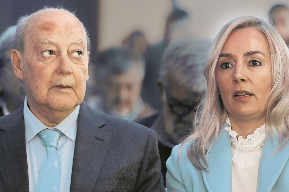 Peças mais valiosas do museu particular de Pinto da Costa estavam numa casa alugada na Avenida da Boavista, no Porto 