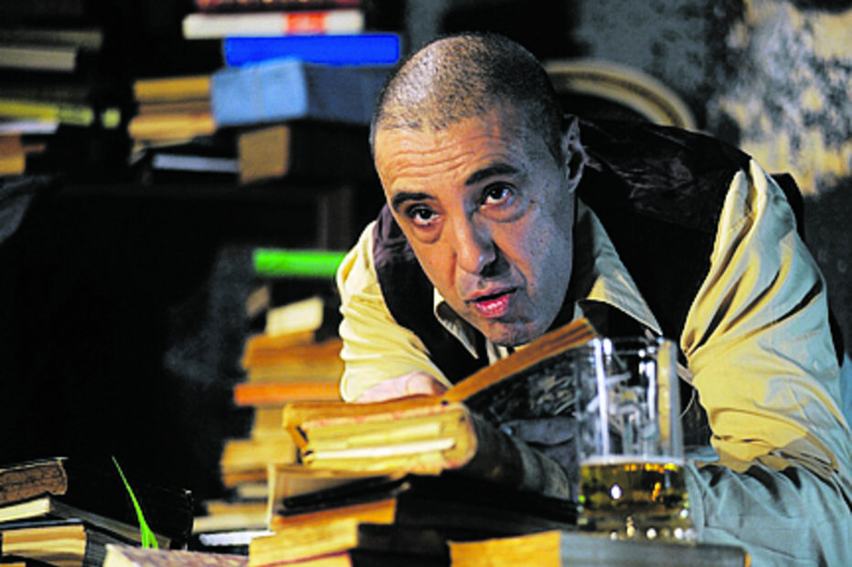 ‘Uma solidão demasiado ruidosa’ - Antena 2 