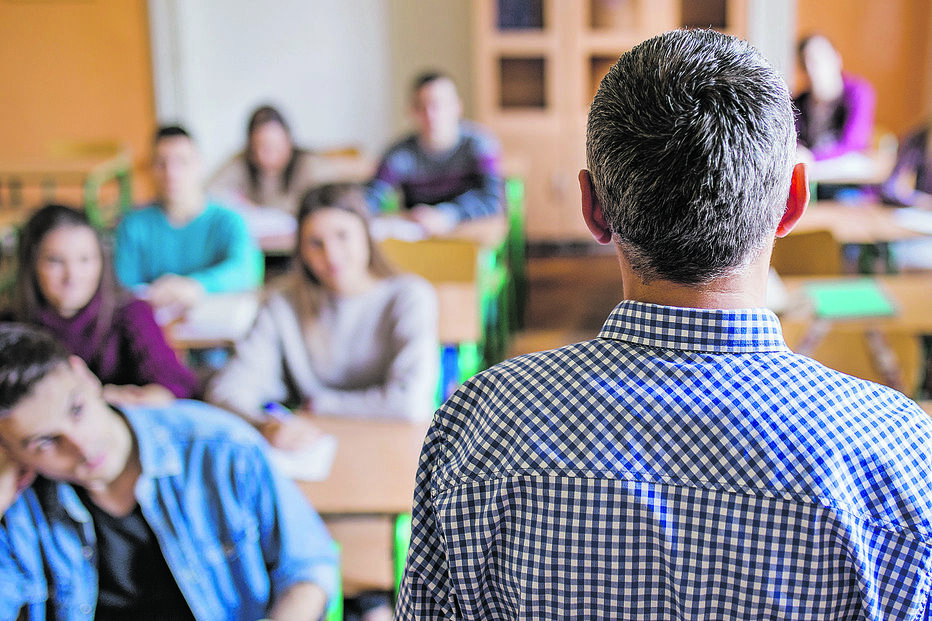 Falta de professores é um dos principais problemas do sistema de ensino