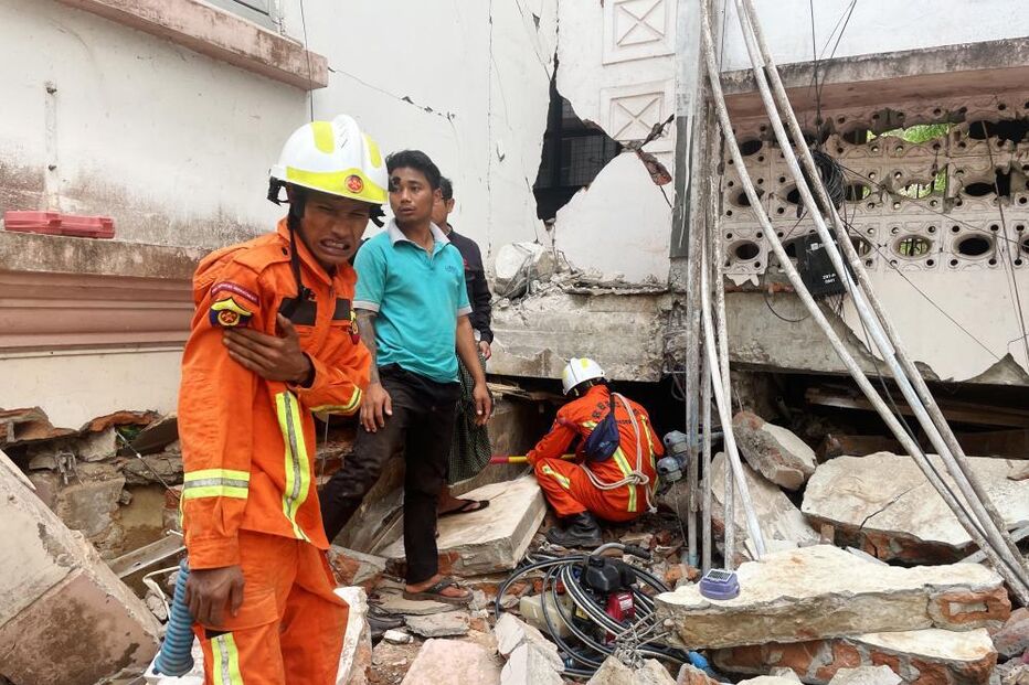 Sismo em Myanmar