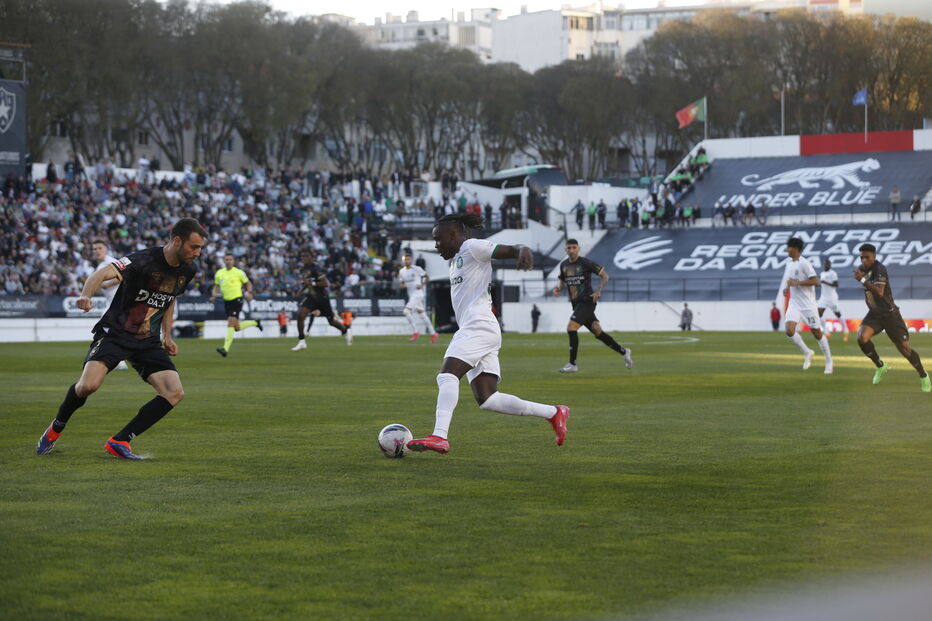 E. Amadora – Sporting