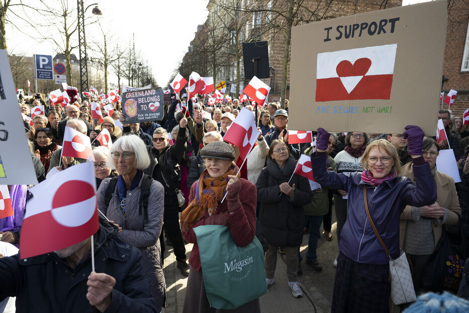 Milhares manifestam-se na Dinamarca contra pretensão de Trump sobre Gronelândia