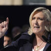 <![CDATA[ Marine Le Pen vai candidatar-se às presidenciais de França de 2027 ]]>