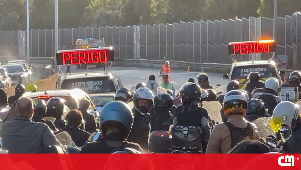 Traffic Chaos on A5: Diesel Spill Causes Major Delays from Lisbon to Cascais