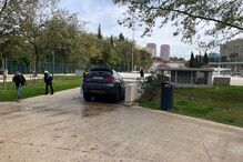 Homem engana-se e entra no Metro em vez de entrar no estacionamento em Sete Rios