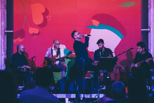 Imagem nuno guerreiro e Mau Feitio 55588881.jpg (24629142) (Milenium)