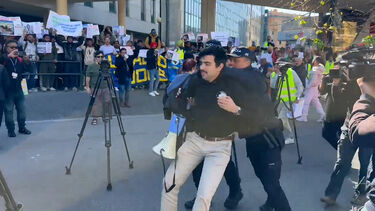 Manifestação de imigrantes na Aima marcada por confrontos