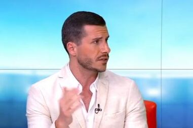 Gonçalo Monteiro: "Os dois jogadores disputam a bola, mas creio que o VAR devia ter chamado o árbitro no lance do António Silva" 
