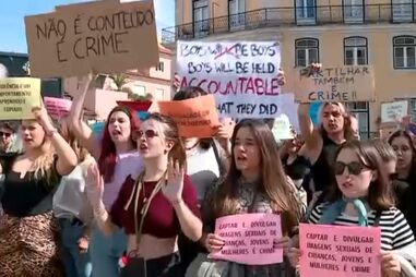 “Não é não, prisão aos violadores”: centenas manifestam-se junto ao Parlamento após caso de jovem abusada em Loures