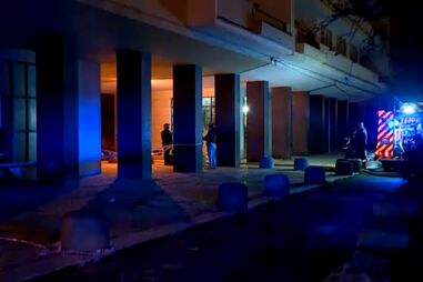 Jovem de 17 anos salta de sétimo andar de prédio a arder em Lisboa