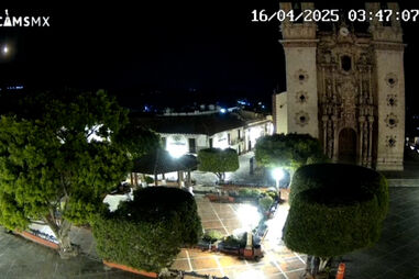 ‘Bola de fogo’ ilumina o céu no México