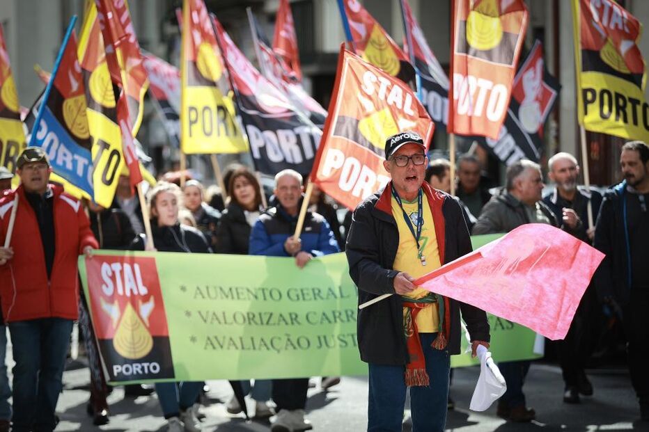 Manifestação da CGTP no Porto reuniu mais de dois mil trabalhadores