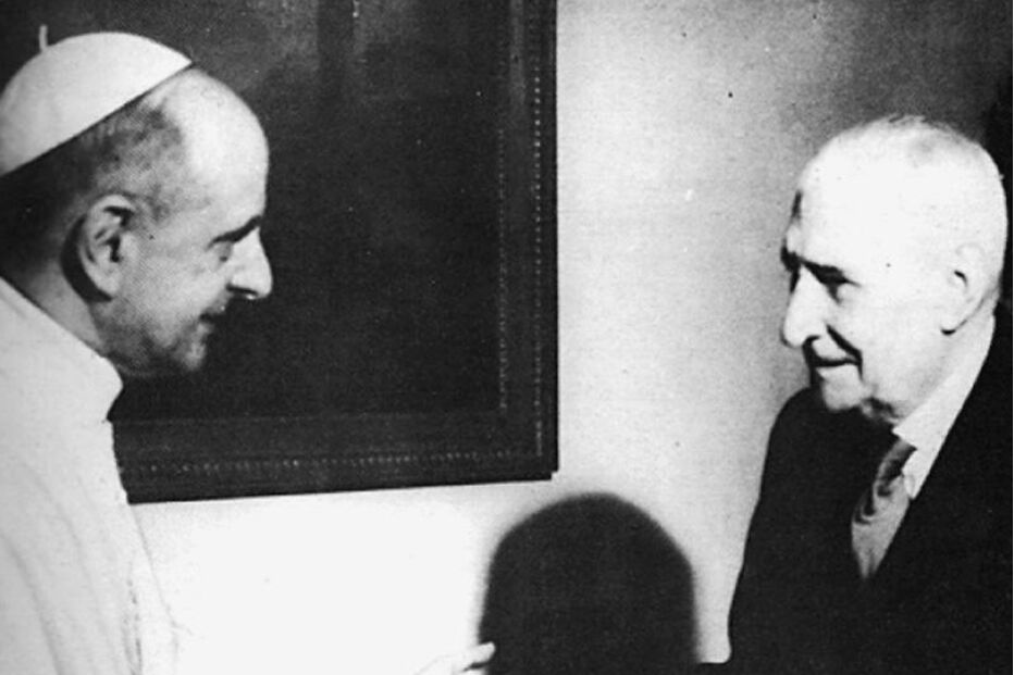 Papa Paulo VI e Salazar durante visita do papa ao Santuário de Fátima.