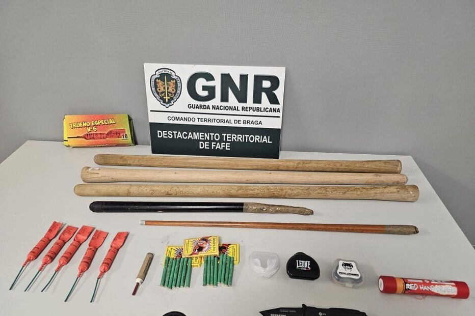 Cinco adeptos do Benfica por posse de armas proibidas em Fafe