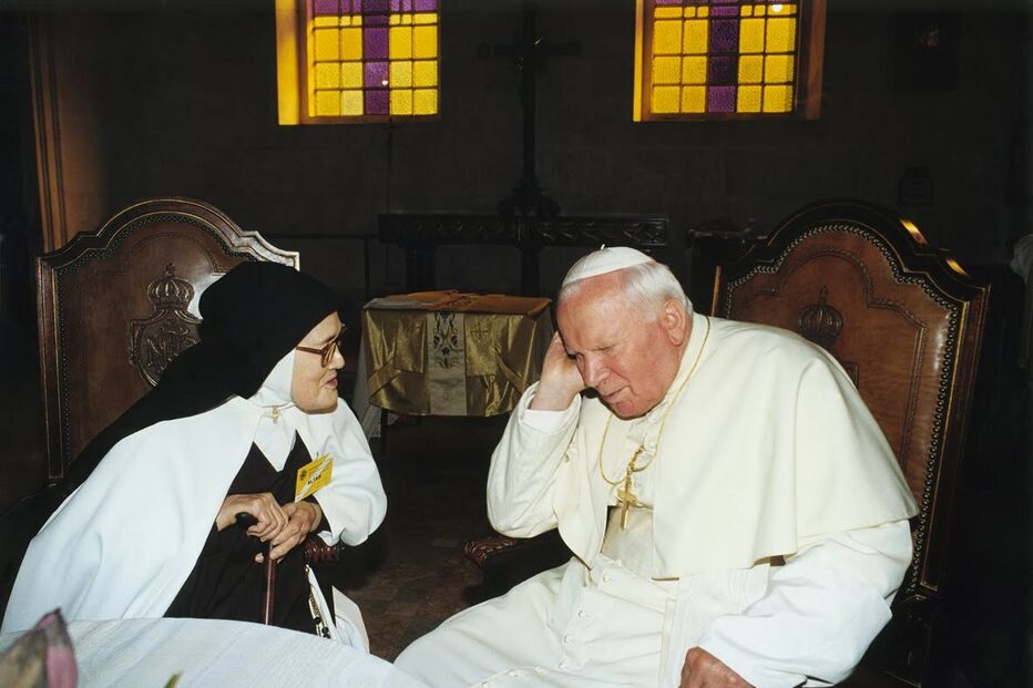 Papa João Paulo II com a Irmã Lúcia