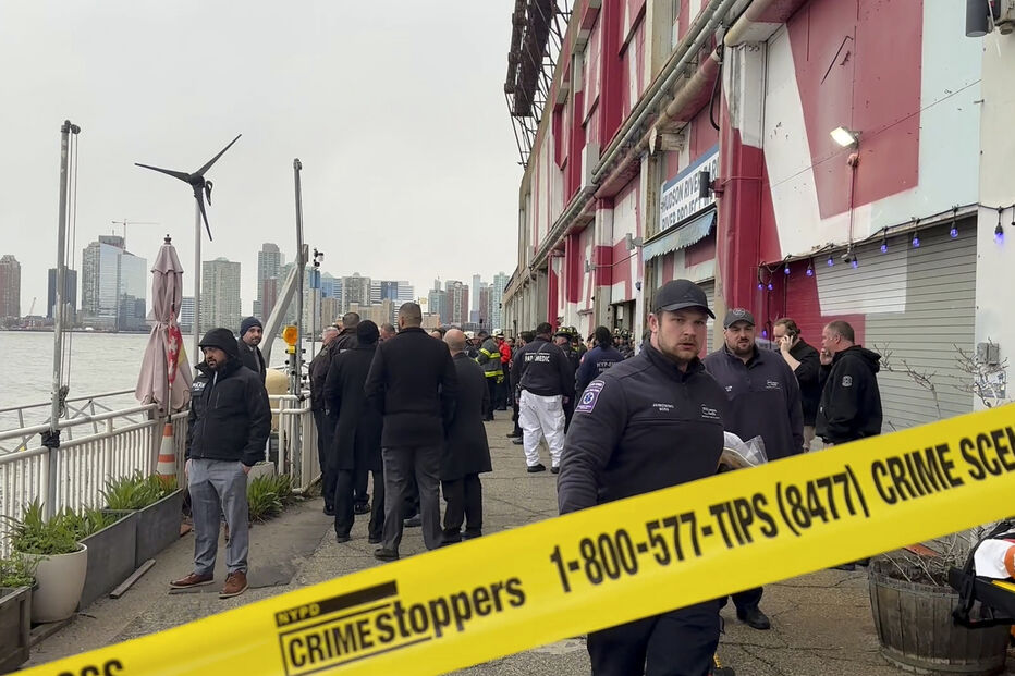 Passeio de helicóptero em Nova Iorque acaba em tragédia: Três crianças e três adultos morrem em queda de aeronave