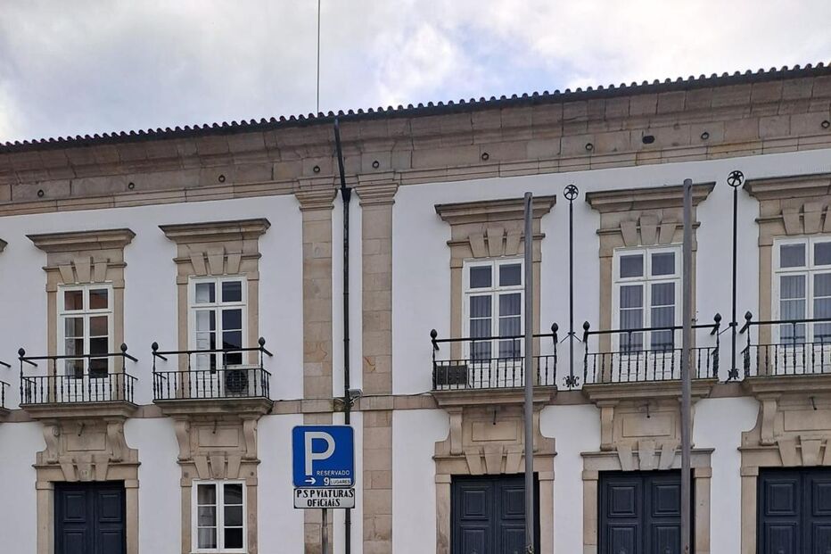 Três carros incendiados durante a madrugada em Braga