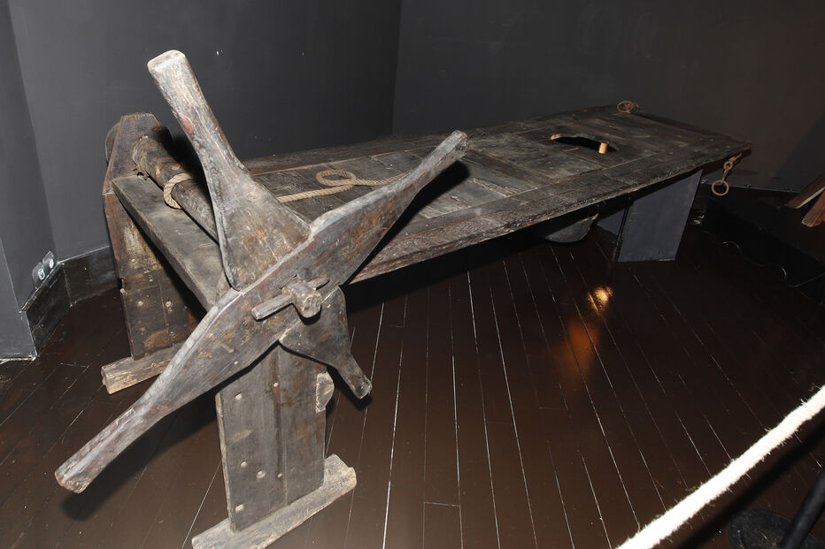 Cama de tortura da idade média, usada pela inquisição