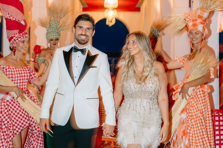 Rúben Neves e Débora Lourenço