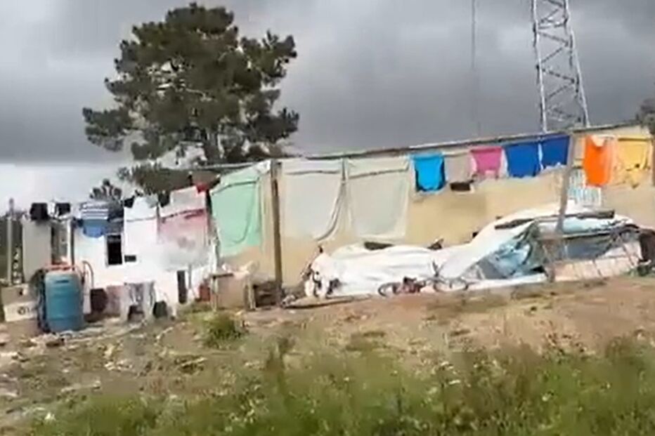 Homem assassinado à martelada em Corroios onde PSP descobriu armas de guerra