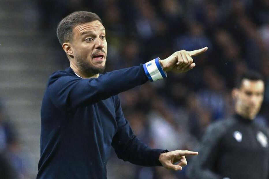 Martín Anselmi durante o FC Porto-Benfica