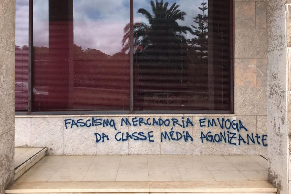 Sede do Chega vandalizada em Lisboa