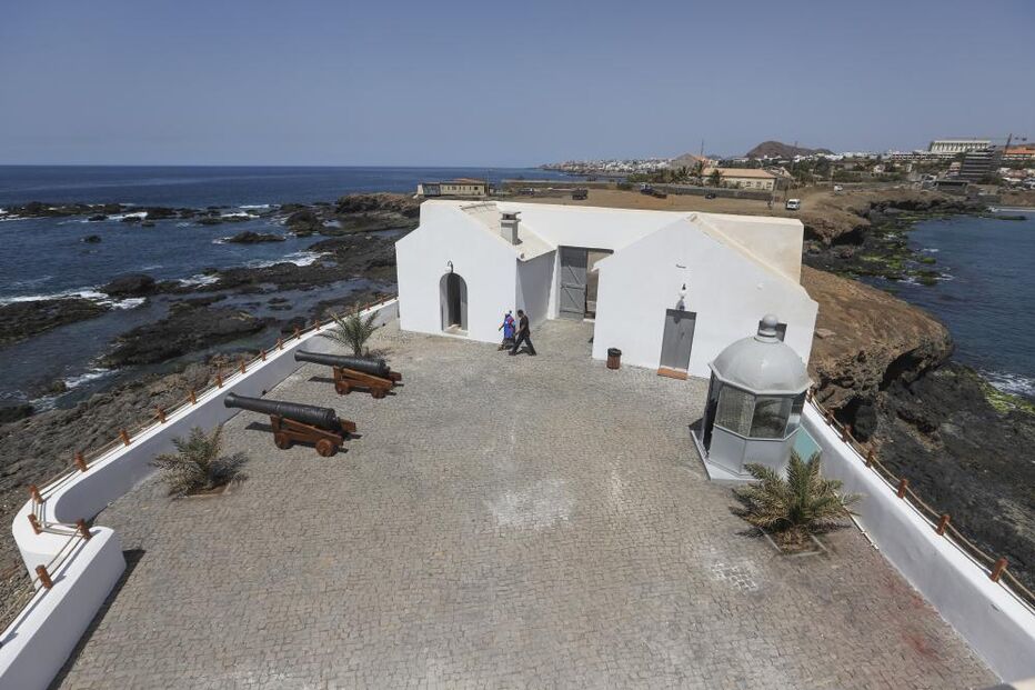 Farol mais antigo de Cabo Verde