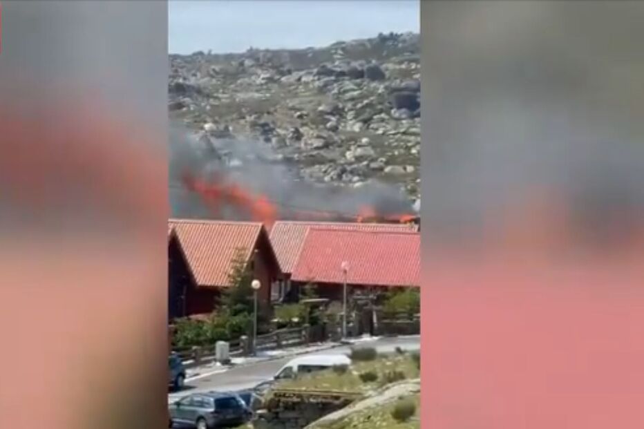 Incêndio destrói chalé de montanha na Serra da Estrela
