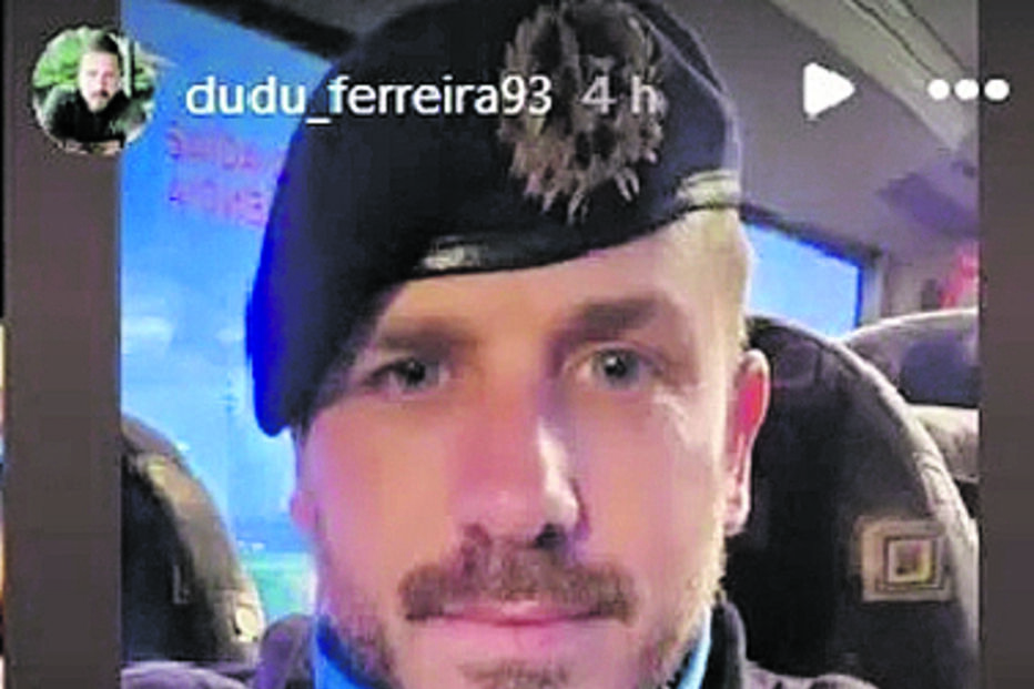 Bombeiro partilhou desfile em Braga nas redes sociais 