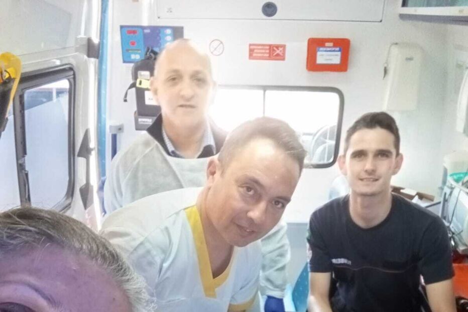 Bebé nasce em ambulância dos bombeiros de Alvalade