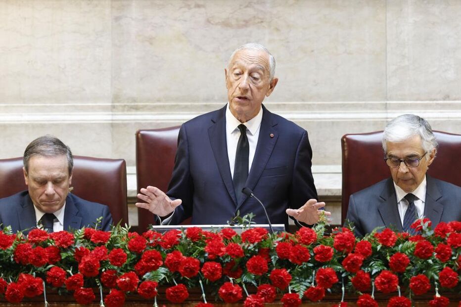 “O que tem o Papa a ver com a Revolução? Tudo!”: Marcelo pediu “radical humildade” a exemplo do que mostrou Francisco