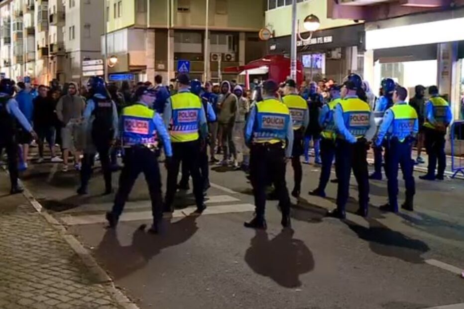 Distúrbios causados por adeptos do FC Porto na Amadora