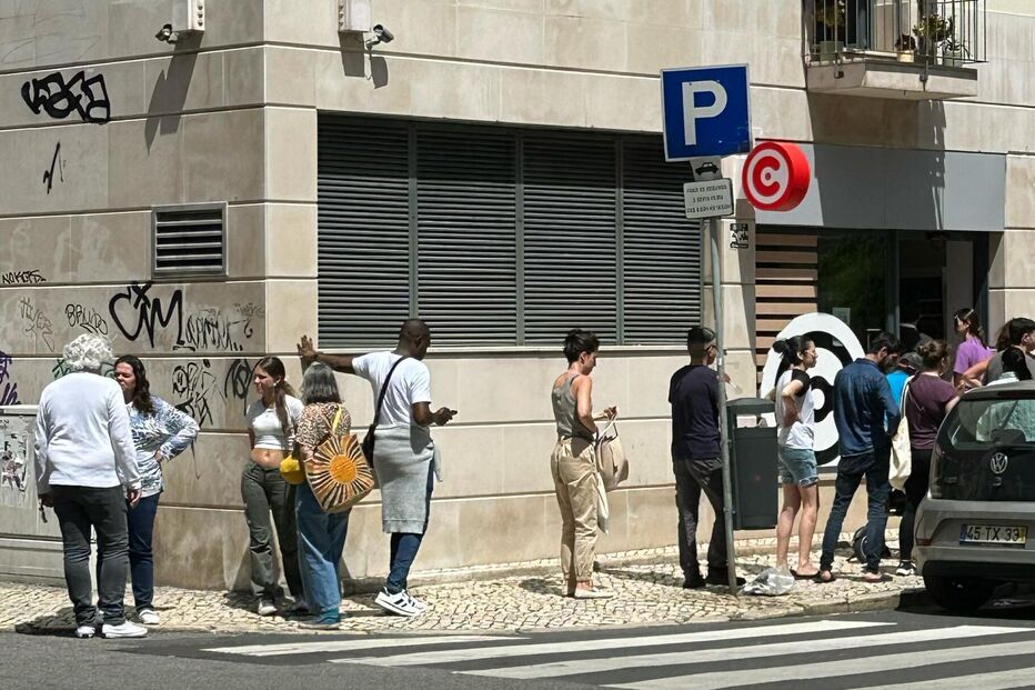 Já começou a corrida aos supermercados