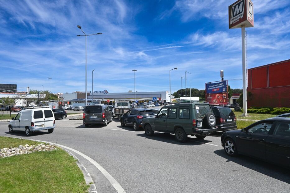 Apenas um posto de combustível funcionou nas Caldas da Rainha