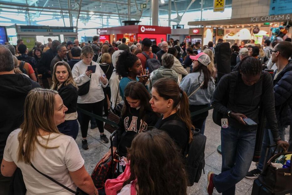 Maior parte dos embarques no aeroporto de Lisboa está a funcionar