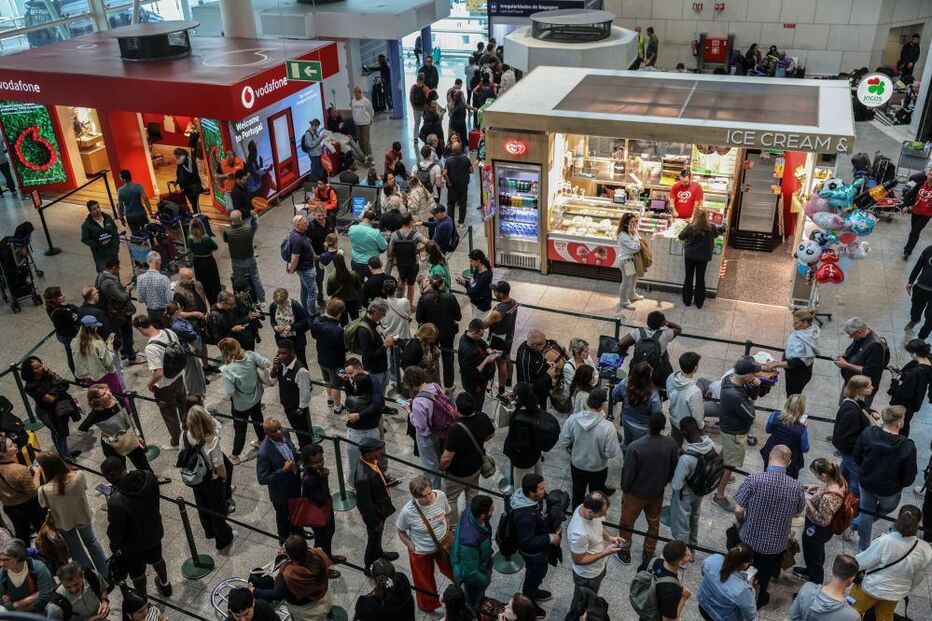 Maior parte dos embarques no aeroporto de Lisboa está a funcionar