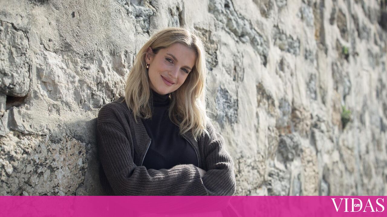 “Júlia Palha Surpreende ao Anunciar Noivado e Critica Pedido de Casamento: Veja a Reação!” #ÚltimasNotícias #Portugal “Júlia Palha Surpreende ao Anunciar Noivado e Critica Pedido de Casamento: Veja a Reação!” #ÚltimasNotícias #Portugal
