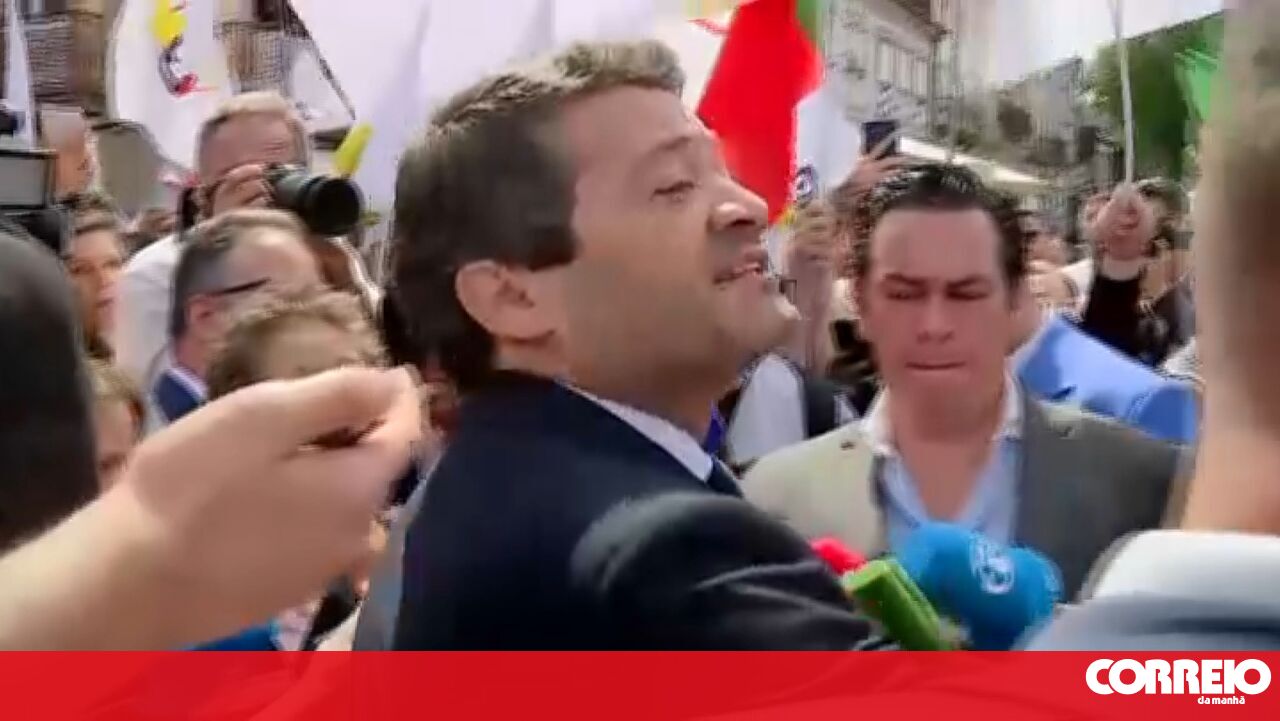 André Ventura Faces Violent Protests from Roma Community in Braga