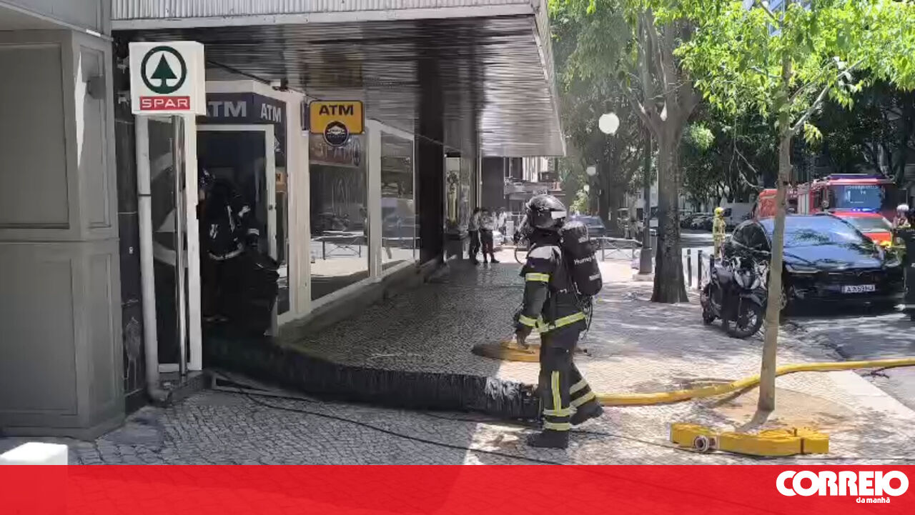Dramatic Fire Erupts in Lisbon Supermarket Just Days After Opening