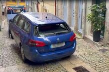 Jovem de 24 anos assassinado a tiro dentro de carro no centro do Porto