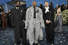 Dao-Yi Chow, Justin Jefferson e Maxwell Osborne no Met Gala 