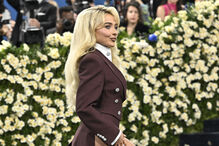 Sabrina Carpenter no Met Gala 